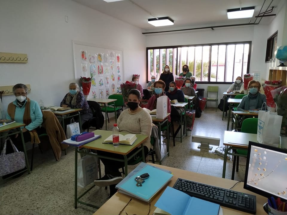 ADULTOS
