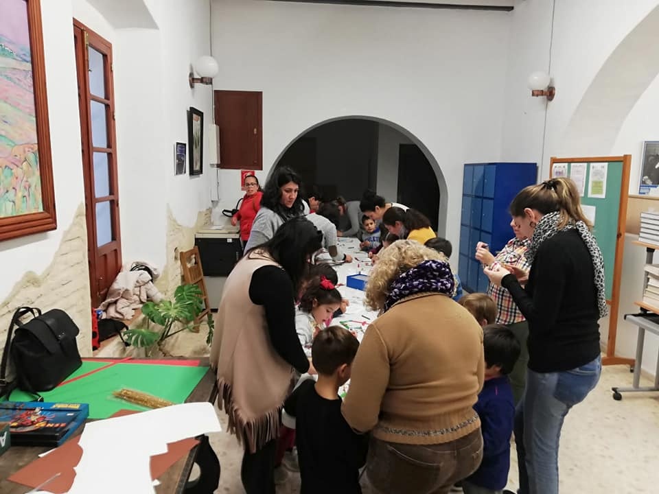 PROGRAMACIÓN NAVIDEÑA TALLER DE MANUALIDADES 001