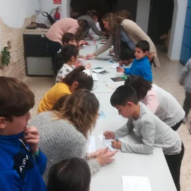 PROGRAMACIÓN NAVIDEÑA TALLER DE MANUALIDADES 06