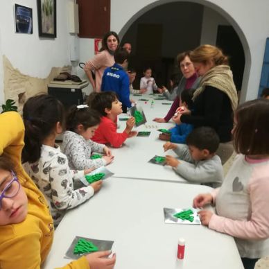 PROGRAMACIÓN NAVIDEÑA TALLER DE MANUALIDADES 09