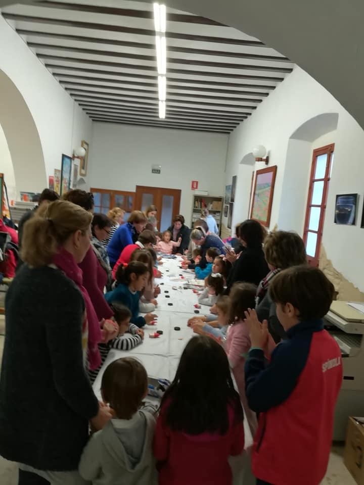 PROGRAMACIÓN NAVIDEÑA TALLER DE REPOSTERÍA NAVIDEÑA PARA ABUELOS Y NIETOS 001