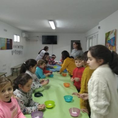 PROGRAMACIÓN NAVIDEÑA TALLER DE SLIME 006