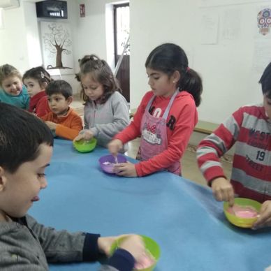 PROGRAMACIÓN NAVIDEÑA TALLER DE SLIME 007